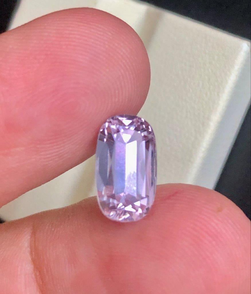 4.45 Carats Afghan Baby Pink Kunzite Natural Collector Loose Gemstone 12X7X8 mm: 4.45 Carats Afghan Baby Pink Kunzite Natural Collector Loose Gemstone 12X7X8 mm Shipping: