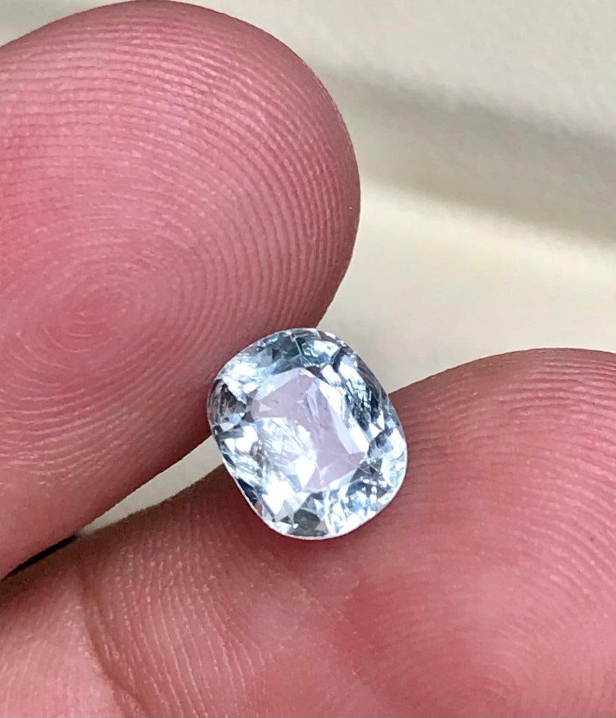 1.60 Carats SEAFOAM TOURMALINE AFG - 8X7X4.5 mm: 1.60 Carats SEAFOAM TOURMALINE AFG - 8X7X4.5 mm