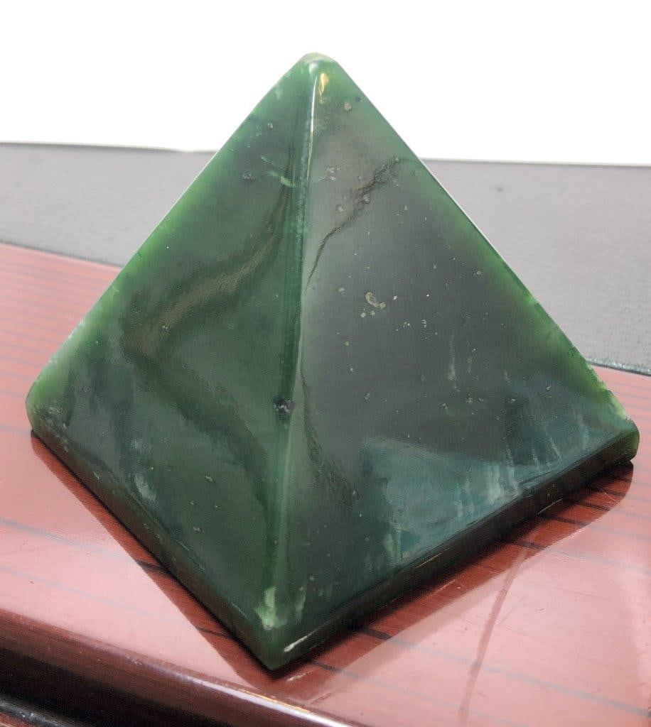 264 Grams Natural Green Nephrite Jade Pyramid Crystal Healing Decor - 2.5X2.5X2.5: 264 Grams Natural Green Nephrite Jade Pyramid Crystal Healing Decor - 2.5X2.5X2.5Shipping Rate: $50.00 .shipping rates are determined by Parcel weight and destination.Combined shipping: We offer combi