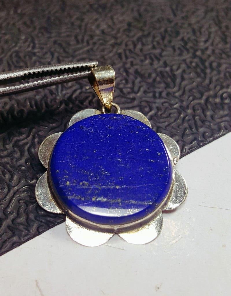 Lapis lazuli pendant - 2