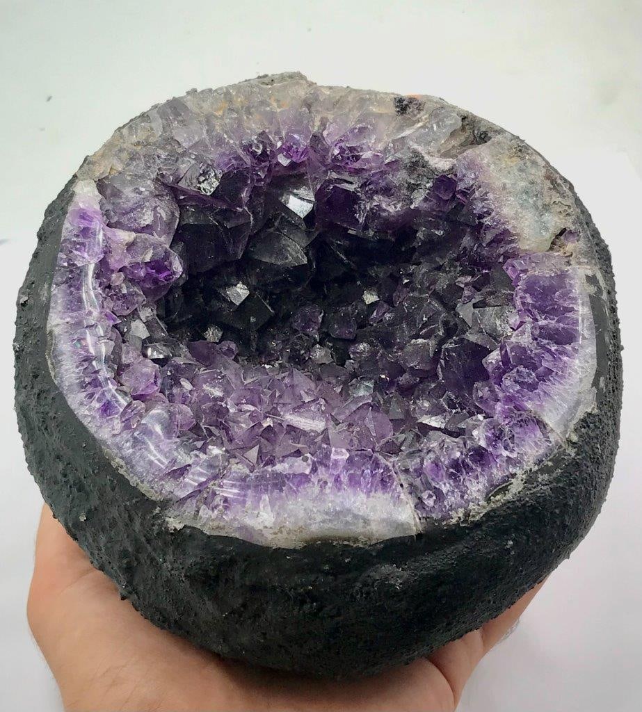 2.8 KG Natural Purple Amethyst Geode Sparkling Crystal Mineral Specimen (1 of 7)