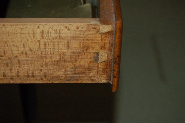 MAHOGANY FINISH WRITING TABLE - 2