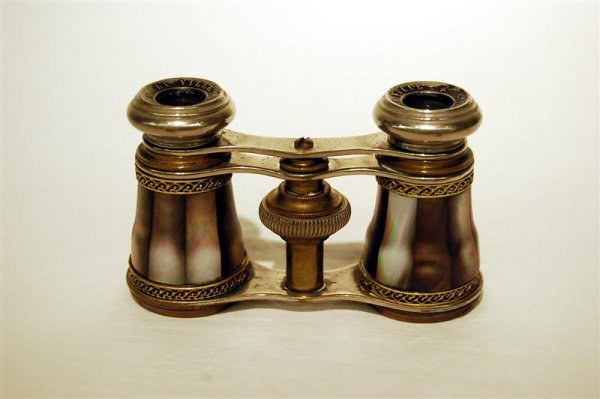 PAIR OF FRENCH OPERA GLASSES - GREY MOTHER OF PEARL, - 2