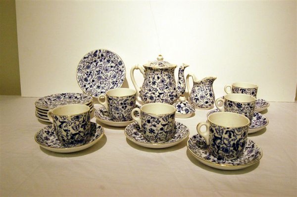 CHILD'S IRONSTONE DISHES, BLUE & WHITE BY MERCER PO