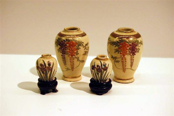 FOUR PIECES OF MINATURE KUTANI - 2 5/8" X 1 1/8"