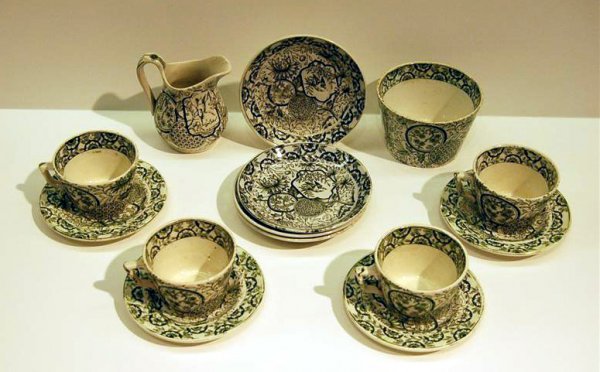 19TH CENTURY GREEN TRANSFER CHILD'S DISHES 