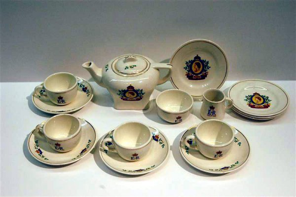 CHILD'S CORONATION TEA SET - "HER MAJESTY , QUEEN