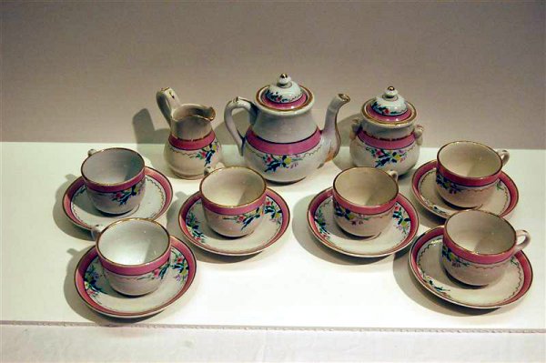CHILD'S OLD PARIS STYLE TEA SET - TEA POT , CREAM,