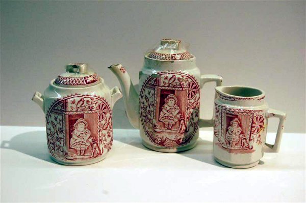 19th CENTURY CHILD'S DISHES - RED TRANSFER - VARIOU - 2
