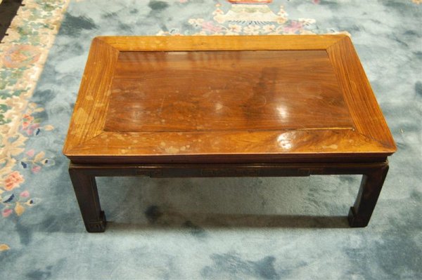 MODERN CHINESE STYLE MAHOGANY COFFEE TABLE - 35" X