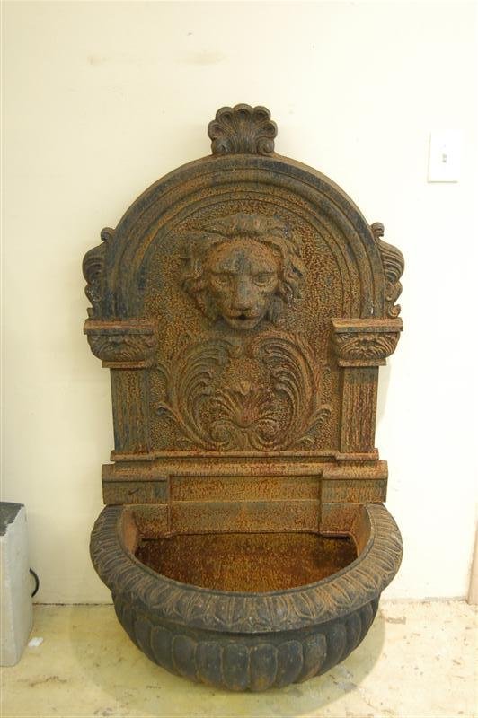 CAST IRON FOUNTAIN W/ LIONS HEAD SPOUT - 57"T x 32