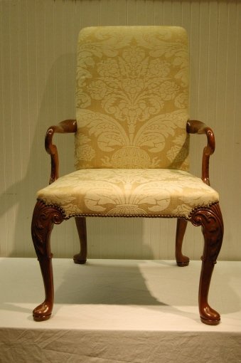 FOUR BAKER QUEEN ANNE STYLE ARM CHAIRS