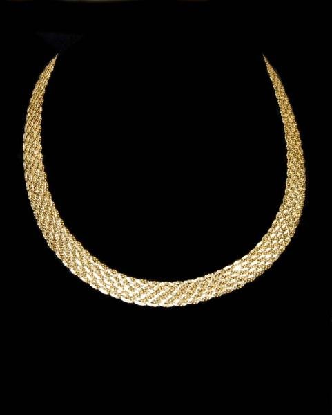 14K YELLOW GOLD WOVEN NECKLACE - 15 1/2" LONG - 16