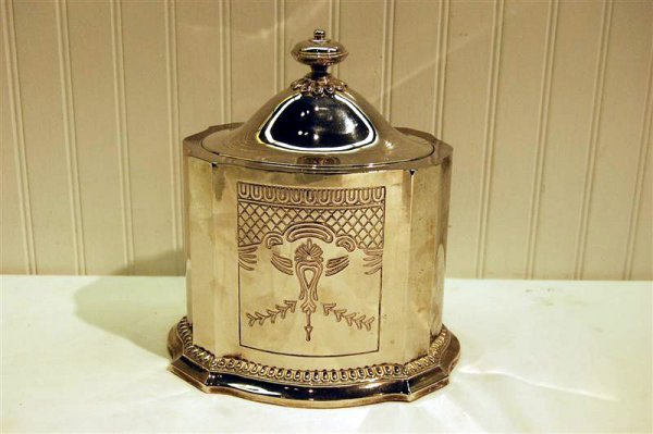 MUSEUM RE-CREATIONS OF ANTIQUES BY GODINGER SILVER