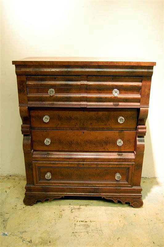 AMERICAN EMPIRE FEATHERED MAHOGANY TALL CHEST - FI