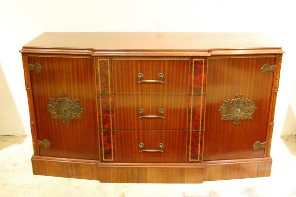 TWO BAKER MAHOGANY REGENCY STYLE SIDEBOARDS - 6