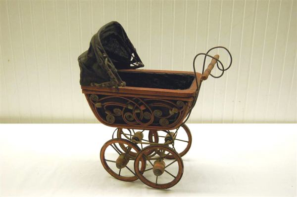 VICTORIAN STYLE WOOD/REED/METAL DOLL CARRIAGE
