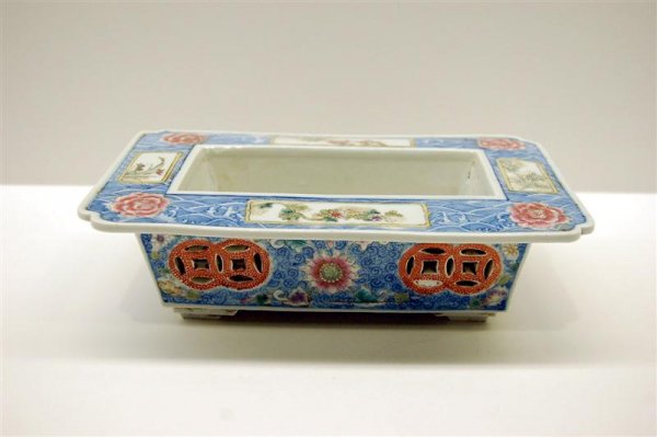 Rectangular Shaped Chinese Flower Bowl, floral decorati