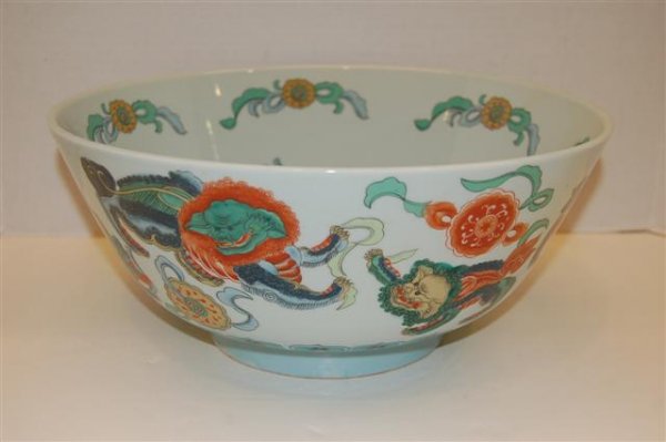 Chinese Porcelain Bowl - decorated w/ Foo Dogs - 6 : Chinese Porcelain Bowl - decorated w/ Foo Dogs - 6 1/2" T x 14"