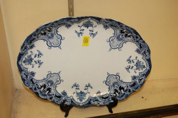 English Flow Blue Tray Cornwall Pattern: English Flow Blue Tray Cornwall Pattern by Bishop & Stone... - 16 1/2" x 12'