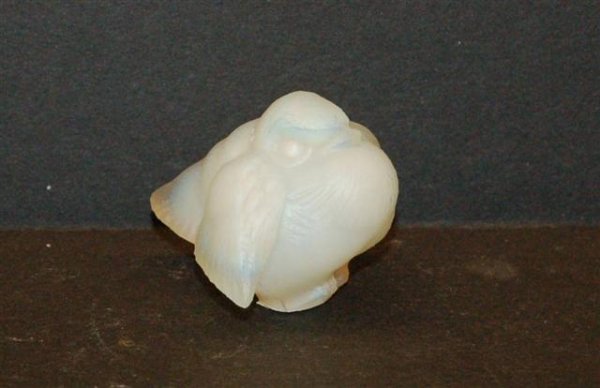 Sabino French Art Glass Bird Figure : Sabino French Art Glass Bird Figure - 1 1/2" x 1 3/4" L