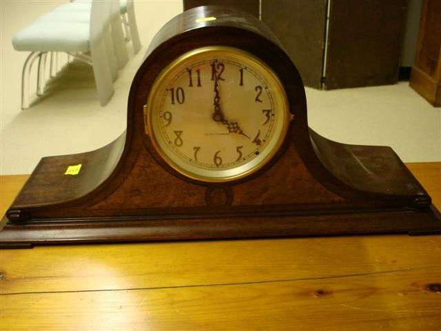 Seth Thomas Mahogany & Burled Wood Mantle Clock: Seth Thomas Mahogany & Burled Wood Camel Back Mantle Clock - 9 1/2"T x 21 1/2"W x 6 1/2" D