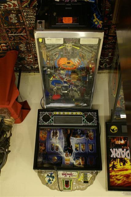 Bally "Adams Family" Pinball Machine: Bally "Adams Family" Pinball Machine - Excellent Condition and in Working Order