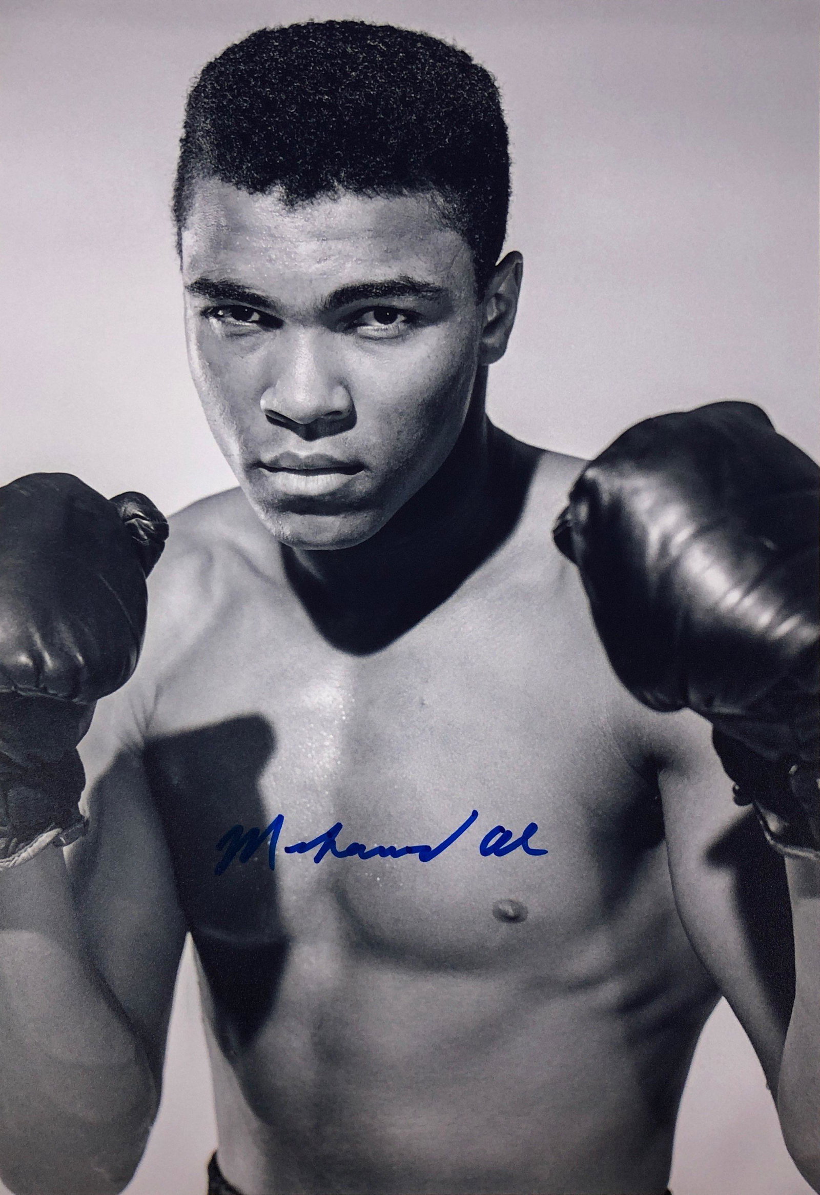 Boxing Muhammad Ali Autographed Signed: Our company has been collectibles business since 2008. All items are unique and valuable for all the collectors. Our company is all online based and will be shipping from our warehouses or different c