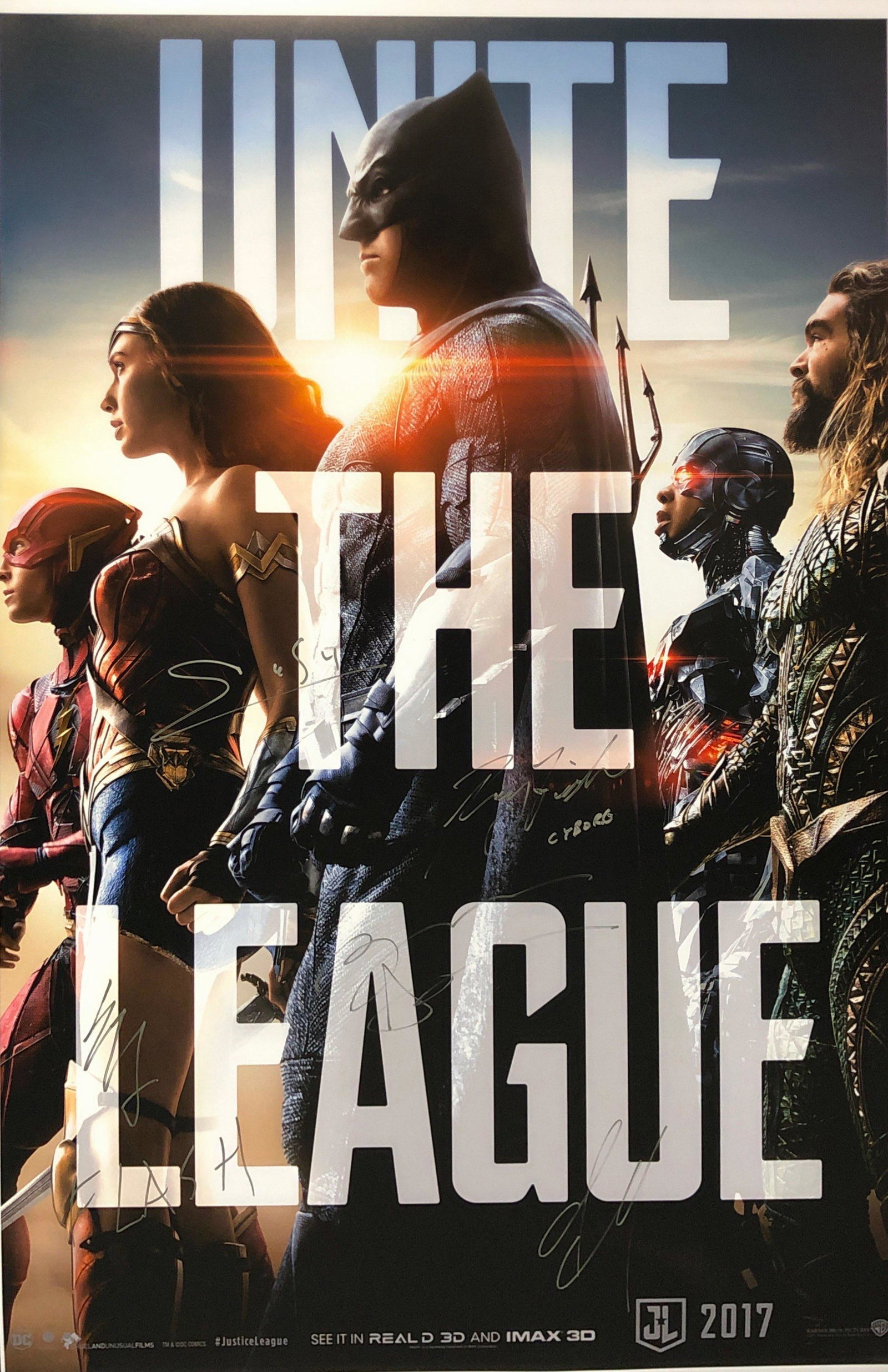 Signed Justice League Gal Gadot Jason Momoa Poster: Our company has been collectibles business since 2008. All items are unique and valuable for all the collectors. Our company is all online based and will be shipping from our warehouses or different c