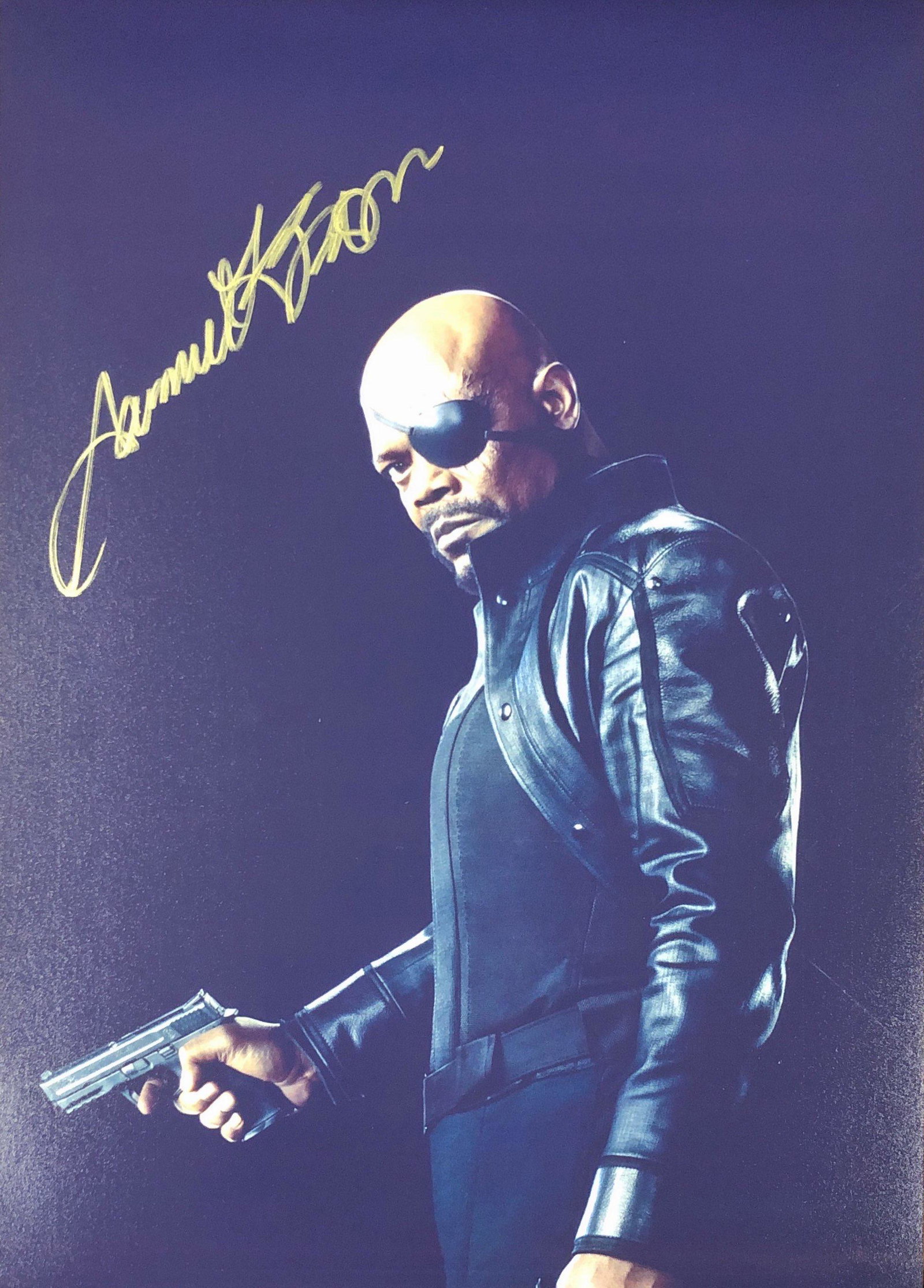 Avengers Samuel L. Jackson Autograph Signed Photo: Autographed by: Samuel L. Jackson Size: 8" x 10" Our company has been collectibles business since 2008. All items are unique and valuable for all the collectors. Our company is all online based and wi