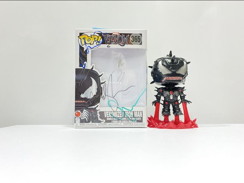 Marvel Venom Tom Hardy Michelle Williams Funko Pop: Autographed by: Tom Hardy, Michelle Williams, Woody Harrelson, Riz Ahmed, Jenny Slate, Reid Scott Our company has been collectibles business since 2008. All items are unique and valuable for all the c