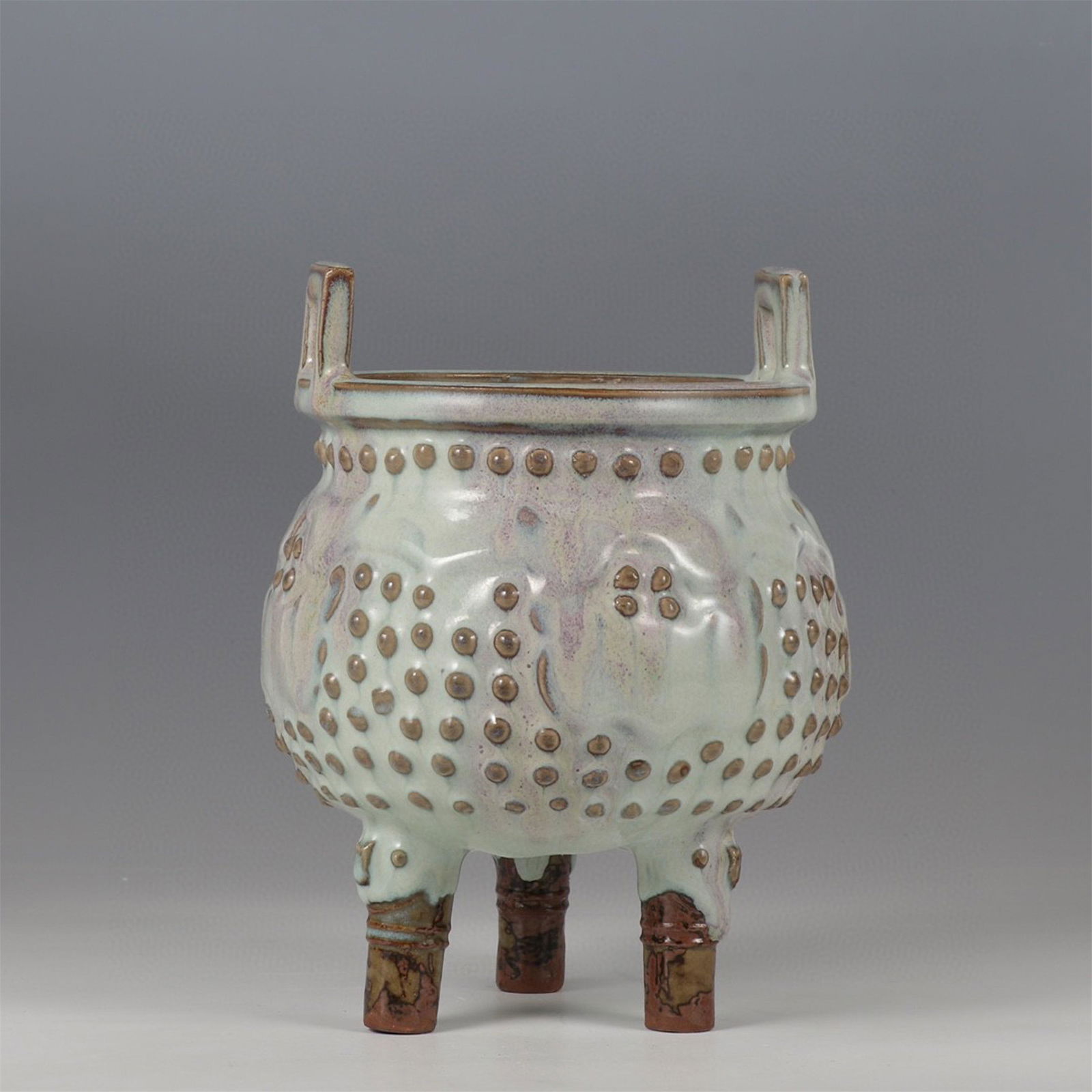 A Chinese Jun-Type Glazed Porcelain Incense Burner (1 of 9)
