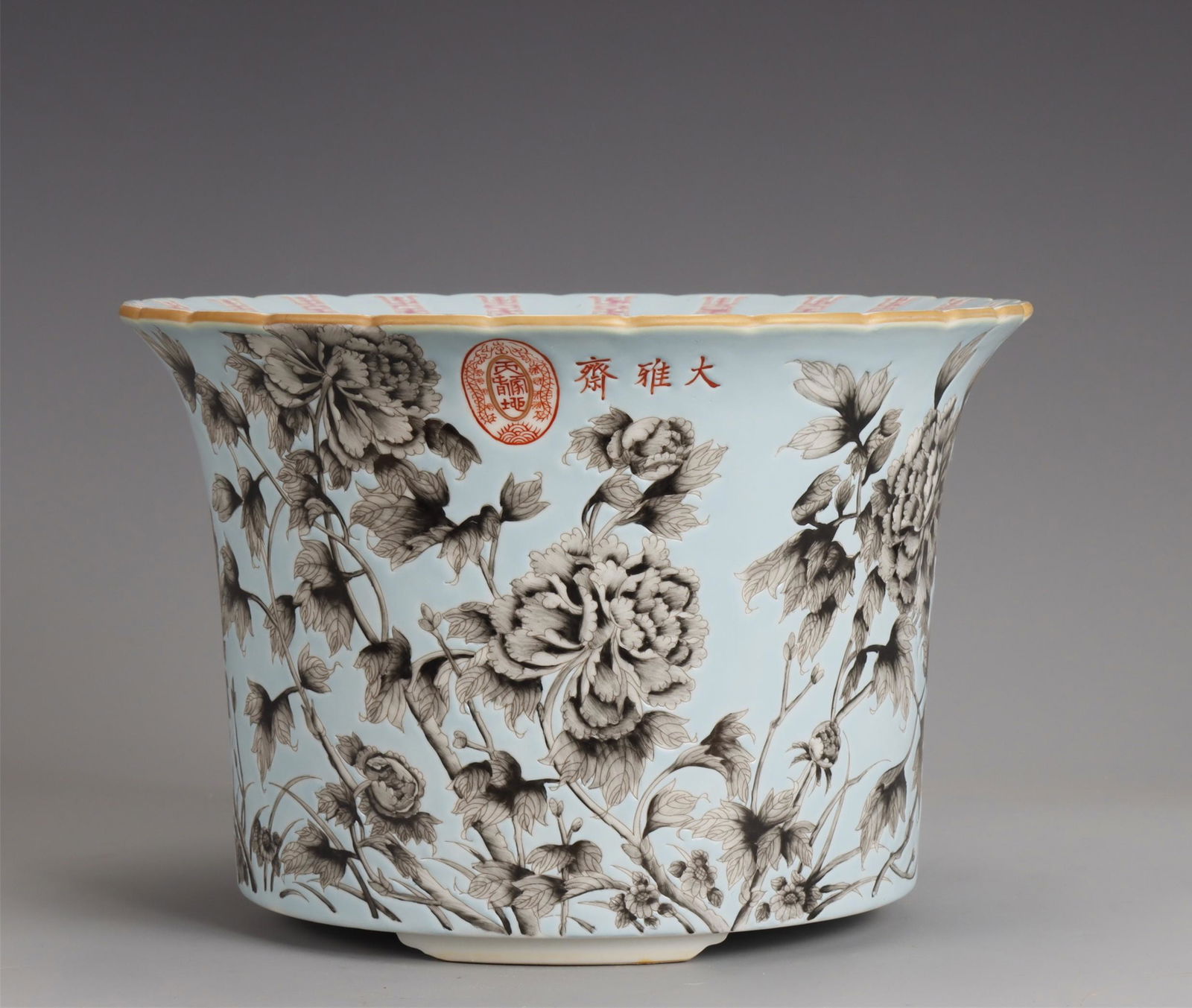 A Chinese Green Ground Famille-Rose Porcelain Planter (1 of 7)