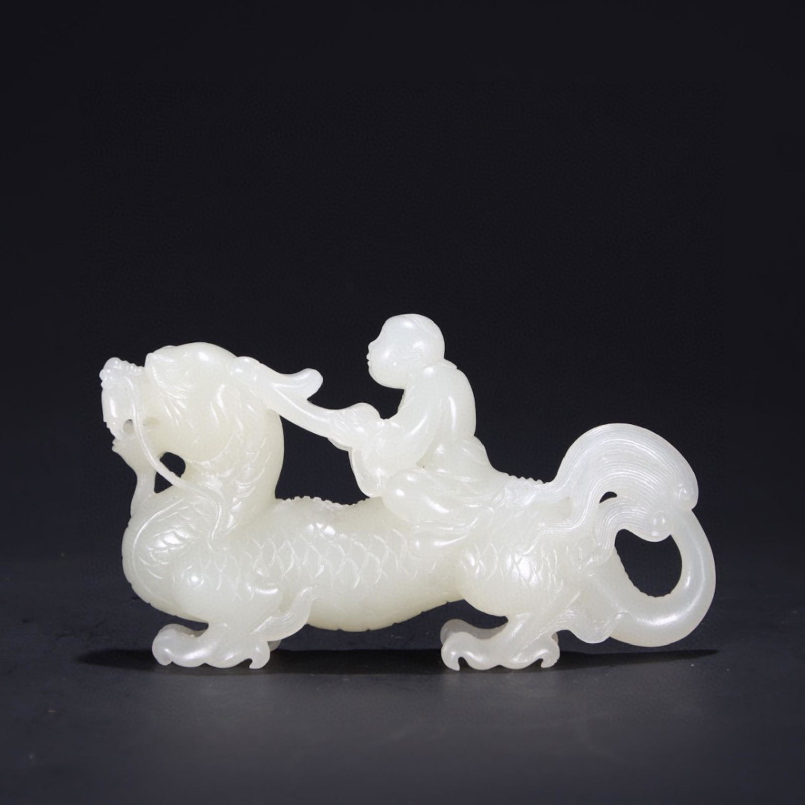 A Chinese Carved Jade Foo-Dog Decoration (1 of 9)