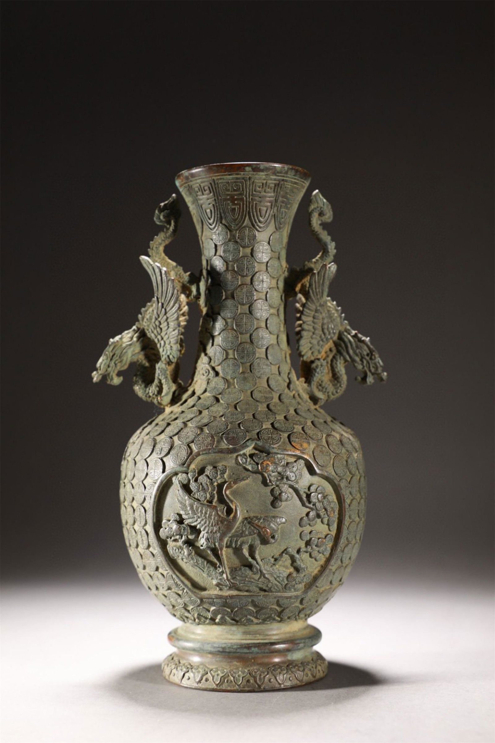 A Chinese Bronze Vase (1 of 9)