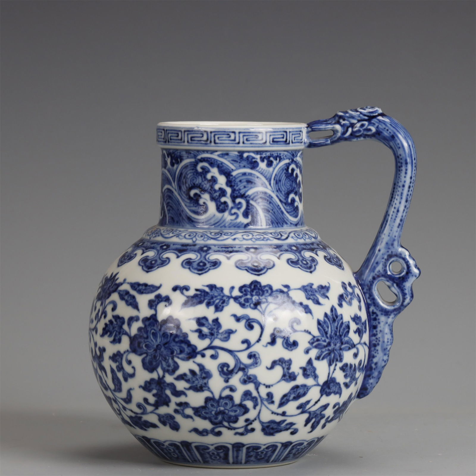 A Chinese Blue and White Glazed Porcelain Water Pot (1 of 7)
