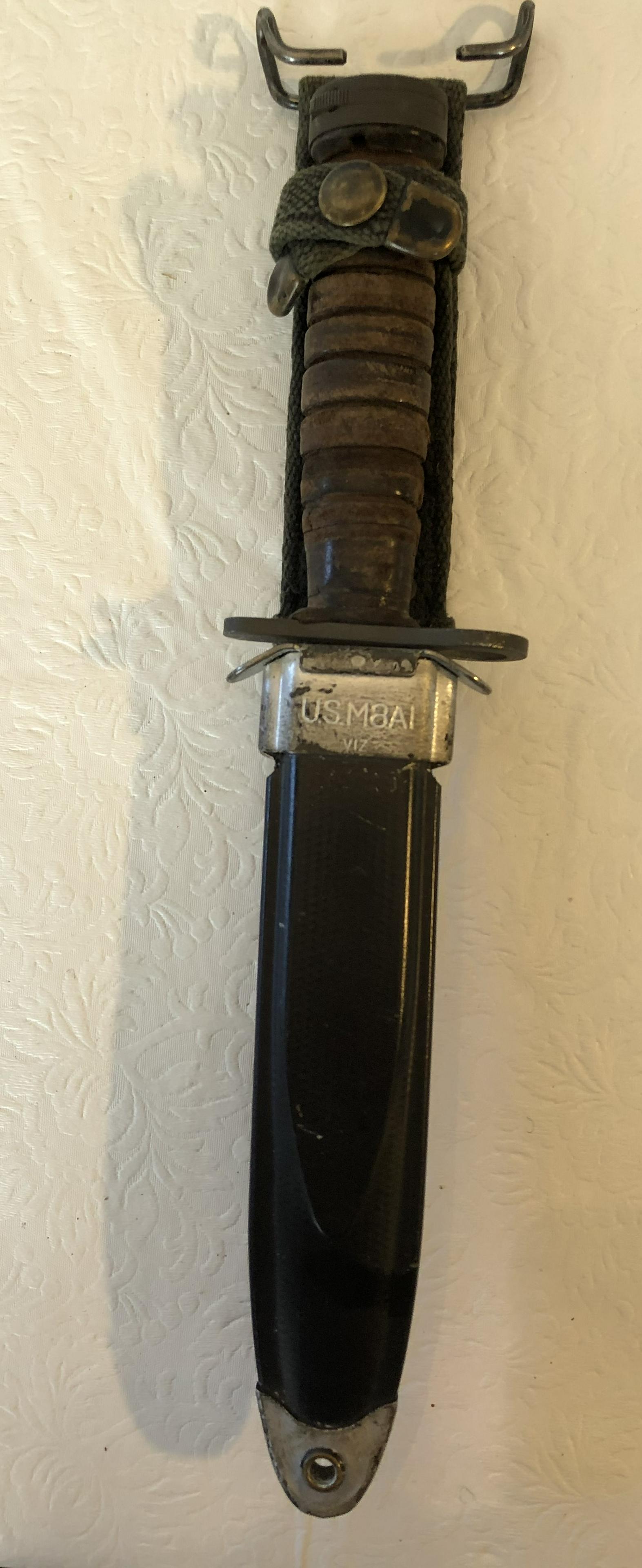 US M4 WW2 Bayonet with M8AI Scabbard: Marked Imperial