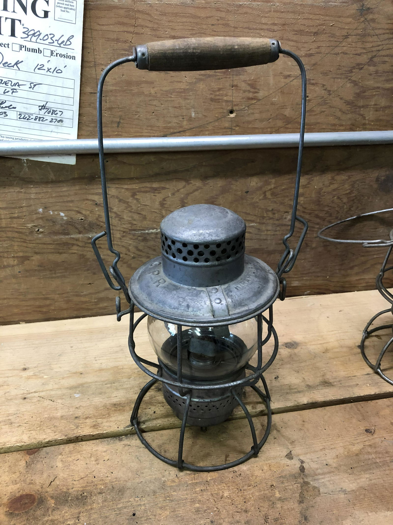 CPR Switchmen lantern: Adlake lantern with CPR in metal only