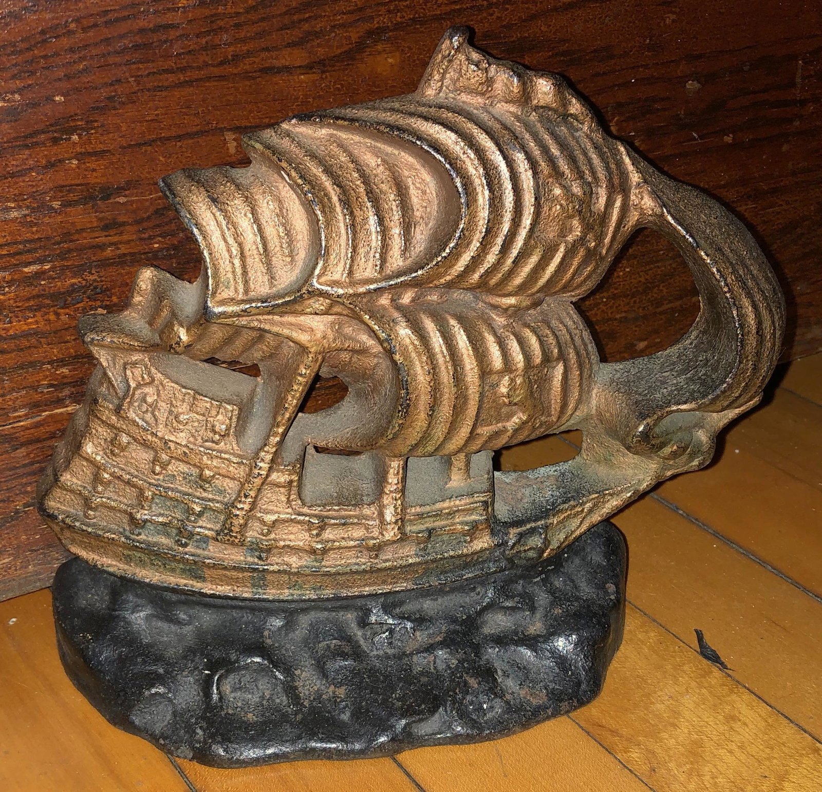 Vintage Cast Iron Ship Doorstop: no markings