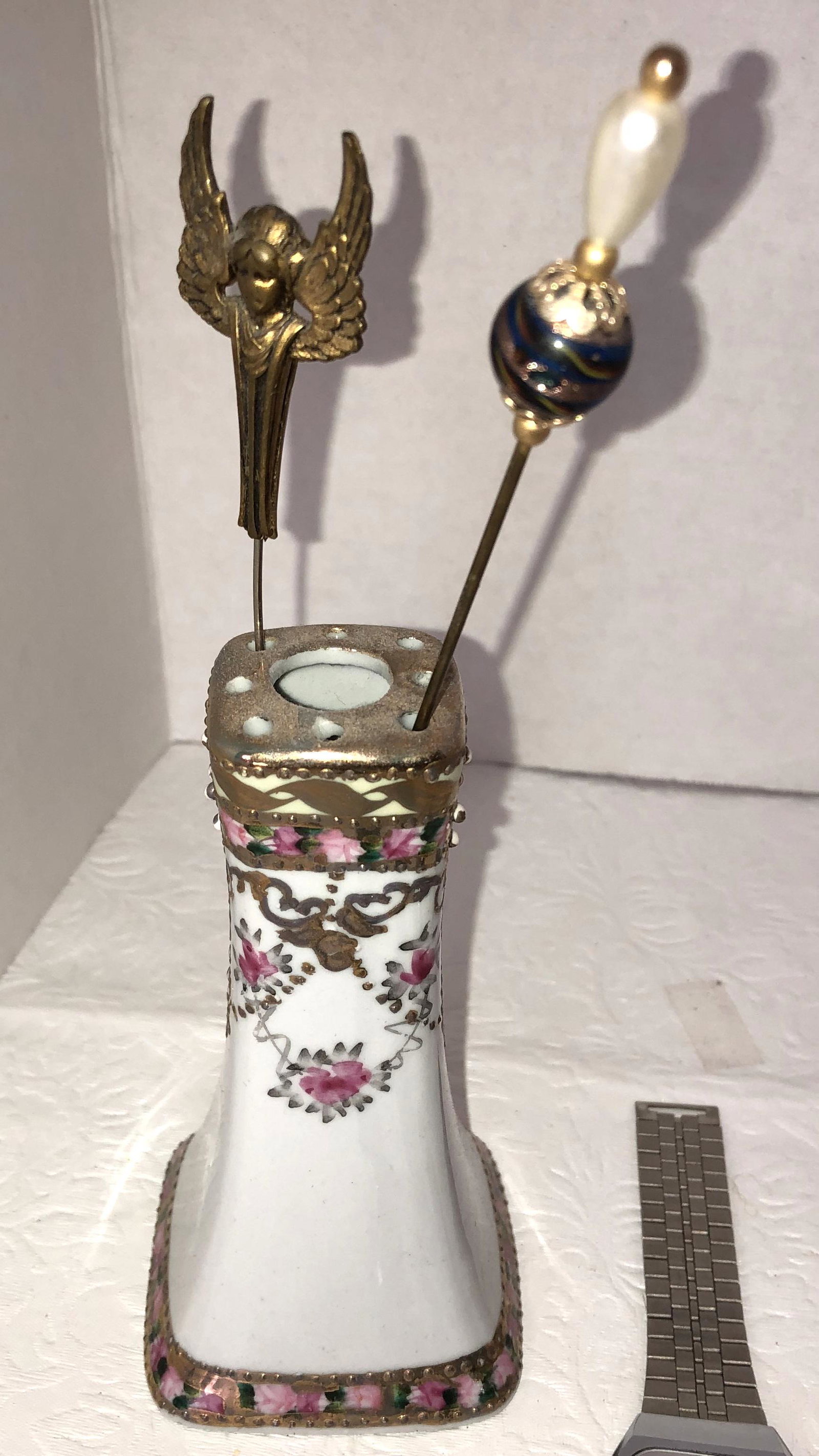 Hand Painted Nippon Hat Pin Holder: With 2 hat pins