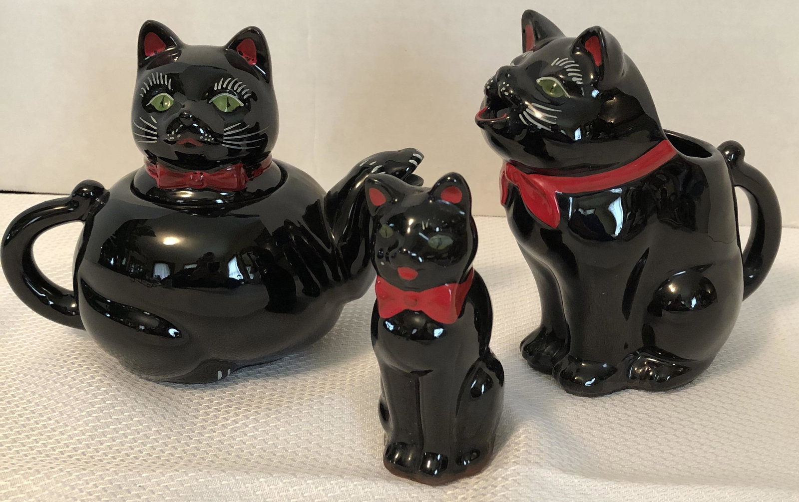 Mid Century Shefford Redware Cat Pottery: Cat Tea Pot, Flower pot, Figurine