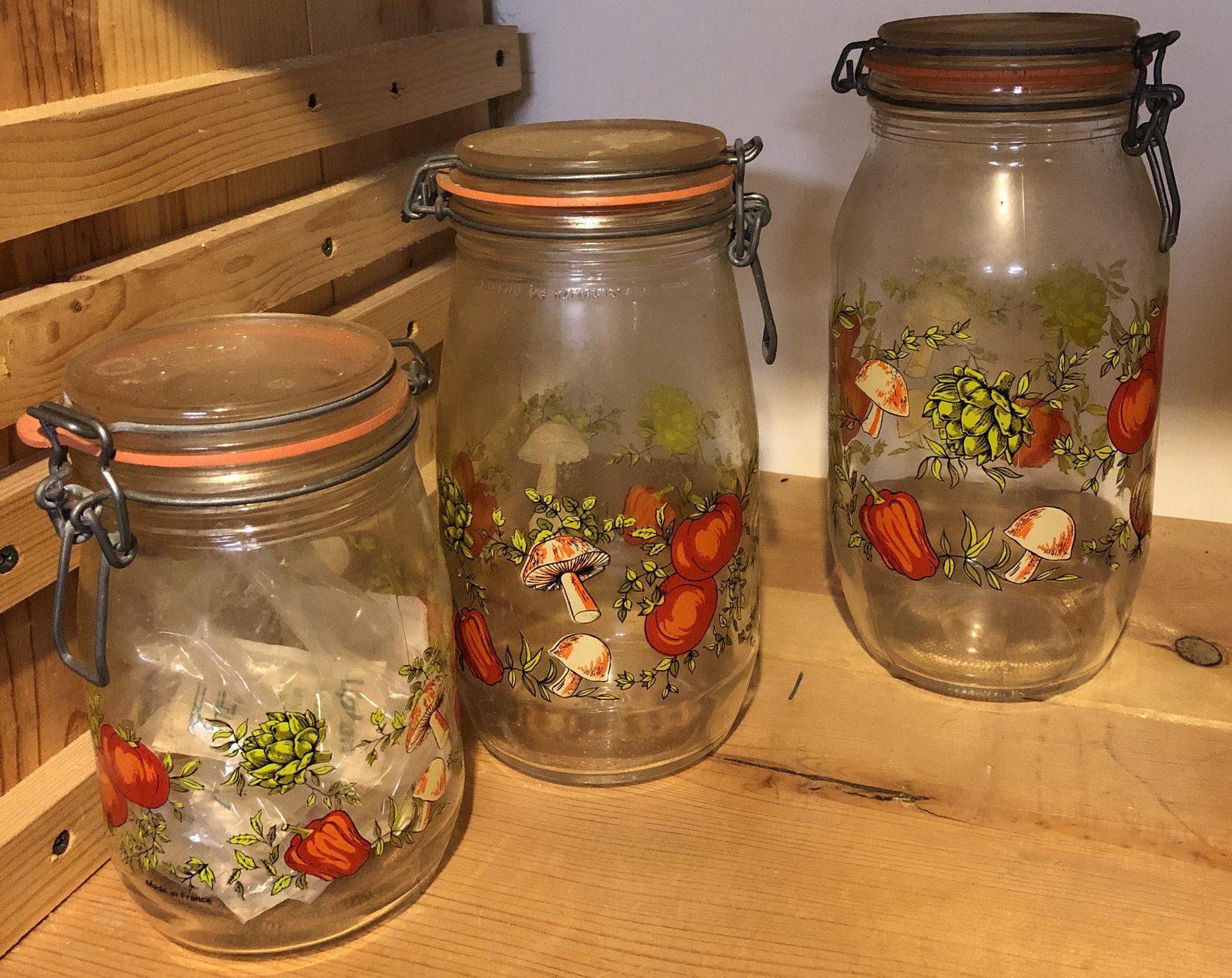 Glass Storage Jars: Vegitable Motif