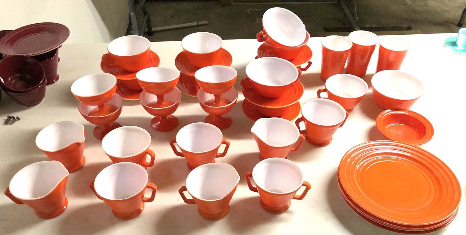 Hazel Atlas Glass Co. Moderntone Platonite: 41 pices Orange