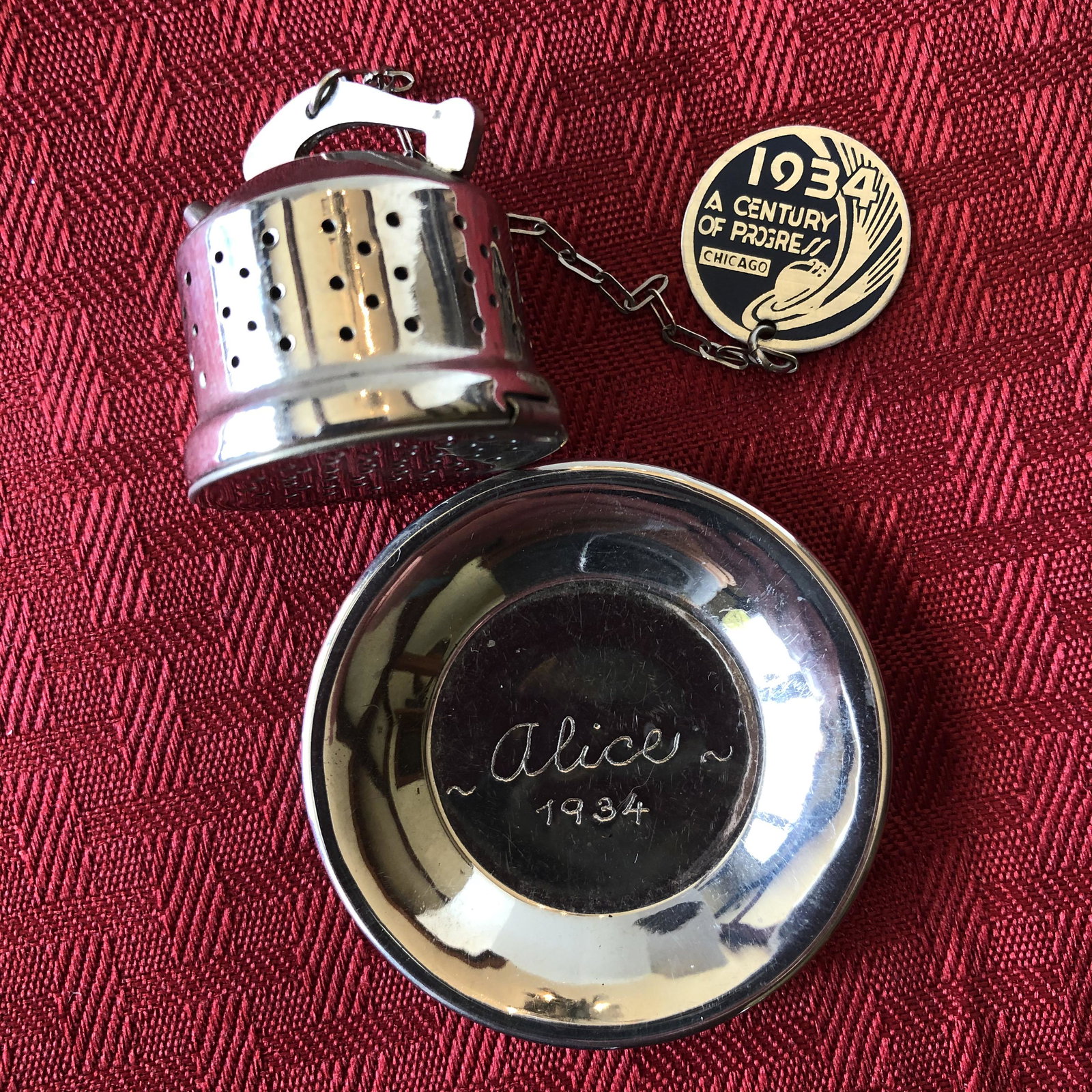 1934 Century of Progress Tea caddy: Small metal tea kettle for holding tea