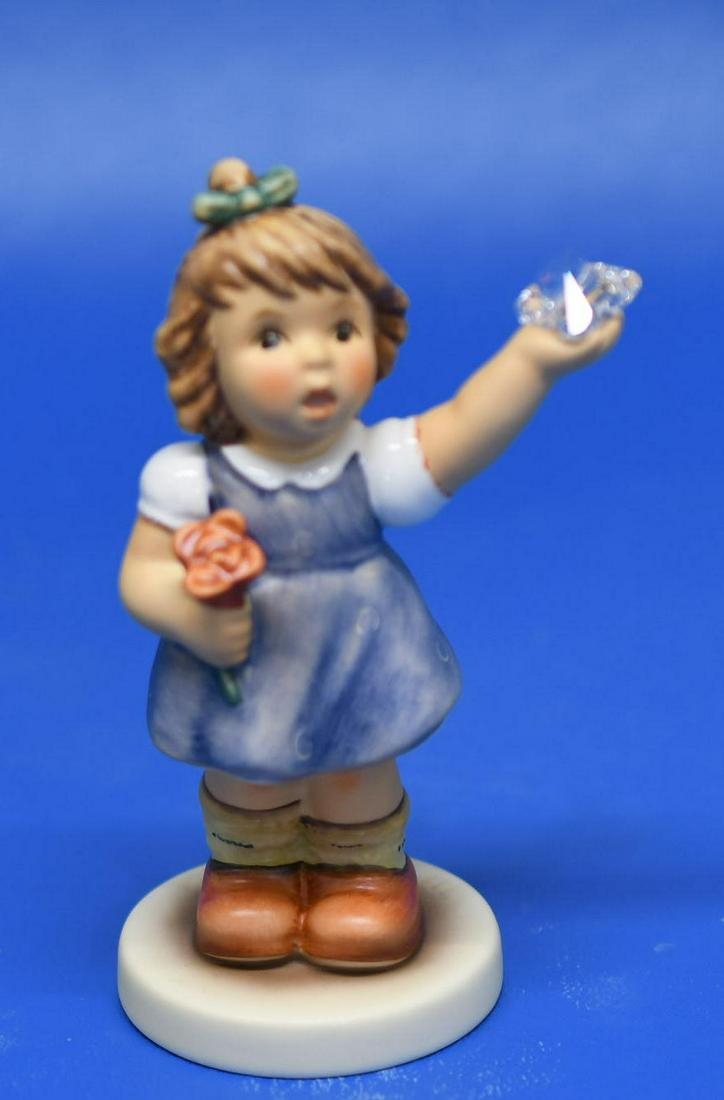 Hummel W/Swarovski "A Simple Wish": 4" Limited Edition 0142 of 3,000 this weighs 2.3 oz