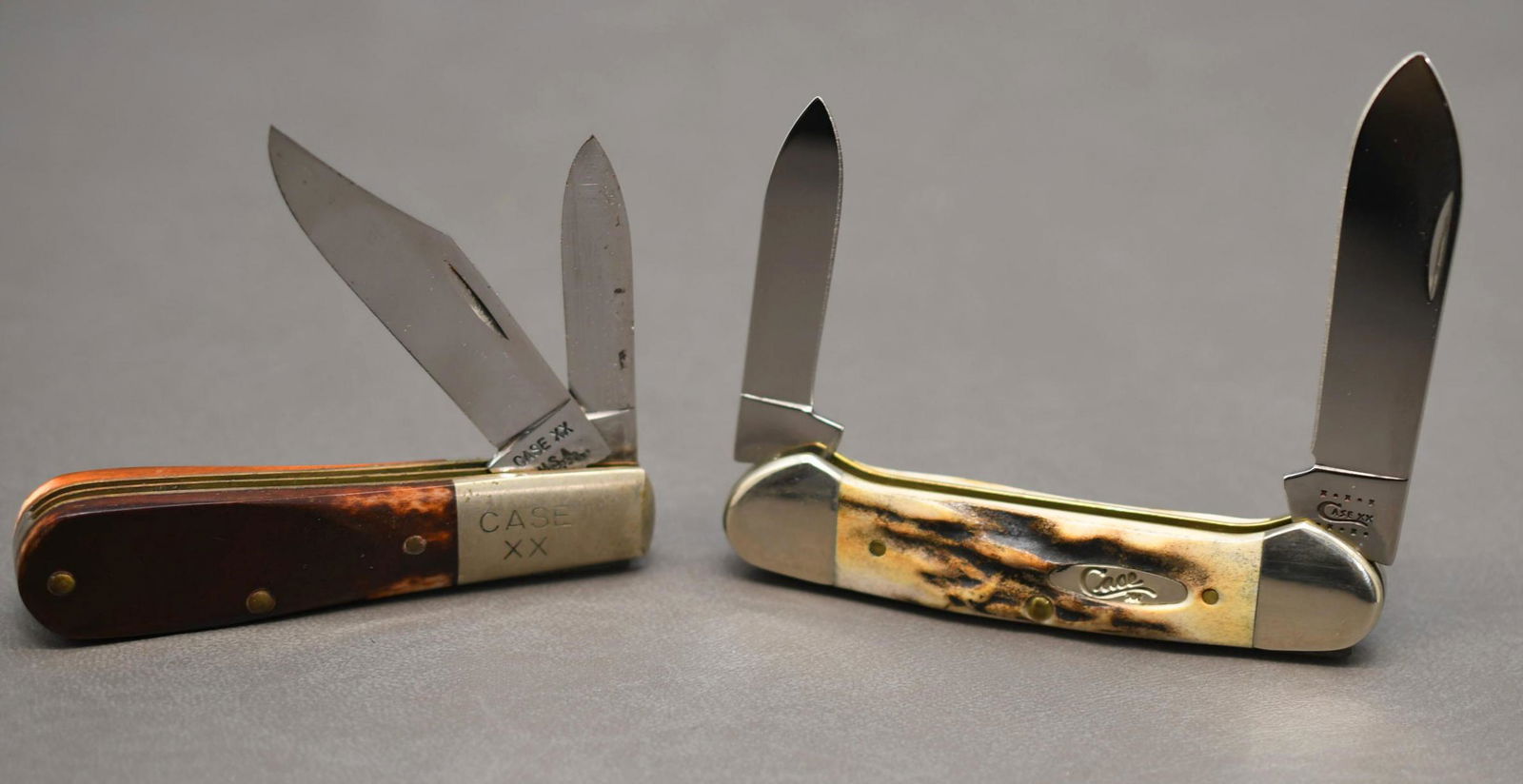 Pair of Case XX Pocket Knives: Barlow style pocket knife NO. 62009-1/2 has 3" blade and 2-1/4" blade, bone handle pocket knife 52131-SS has 3" blade and 2-1/2" blade, approximate combined weight 6oz