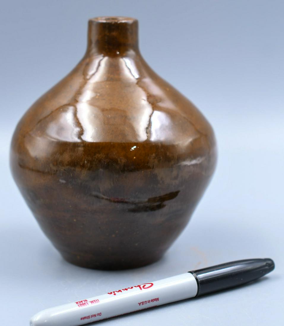 Navajo, Polished Seedpot with Narrow Neck, Susie Crank Williams: 5 inches tall with 4-2/3 inch diameter. Hand coiled