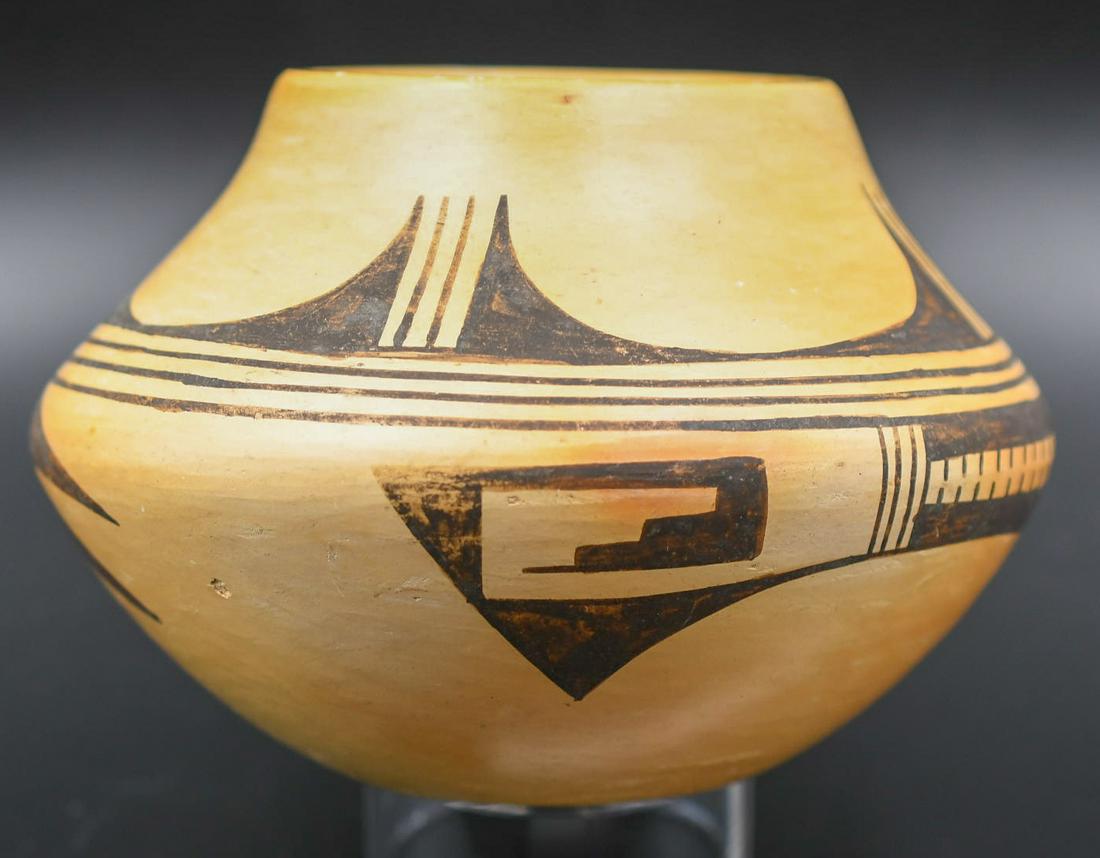 Hopi jar with zippers, Patty Maho (1 of 8)