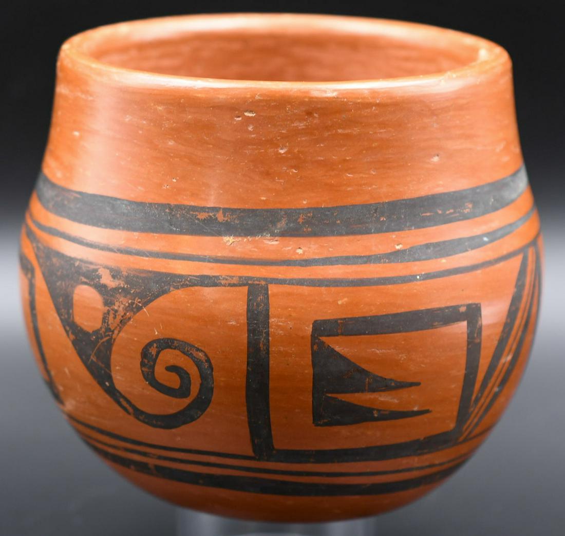 4-1/2" Hopi jar, Unknown artist possibly Annabell Honie (1 of 6)