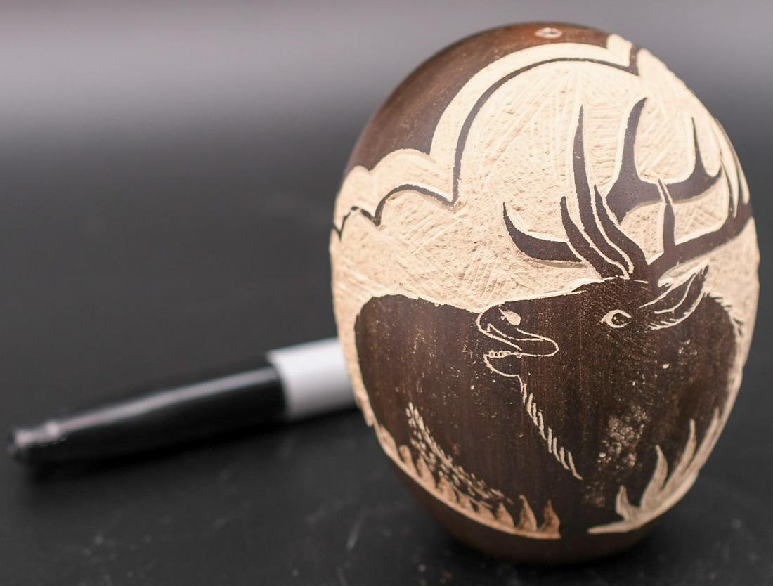 Carved Elk Hopi Egg shape seed pot, Carla Claw Nampeyo 1984 (1 of 6)